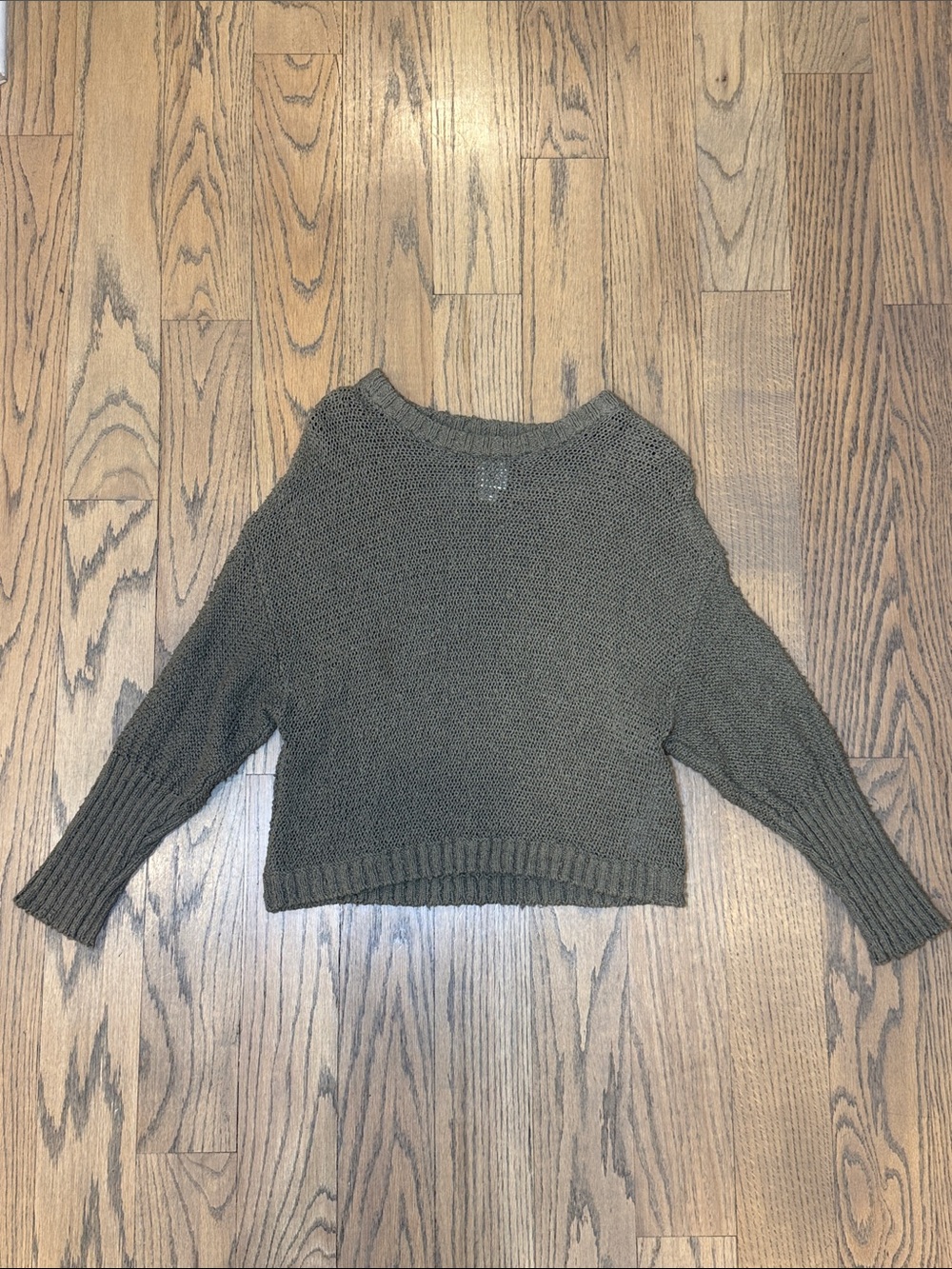 Billabong Women’s / Juniors Relaxed Knit Slouchy Sweater in Olive Size 1